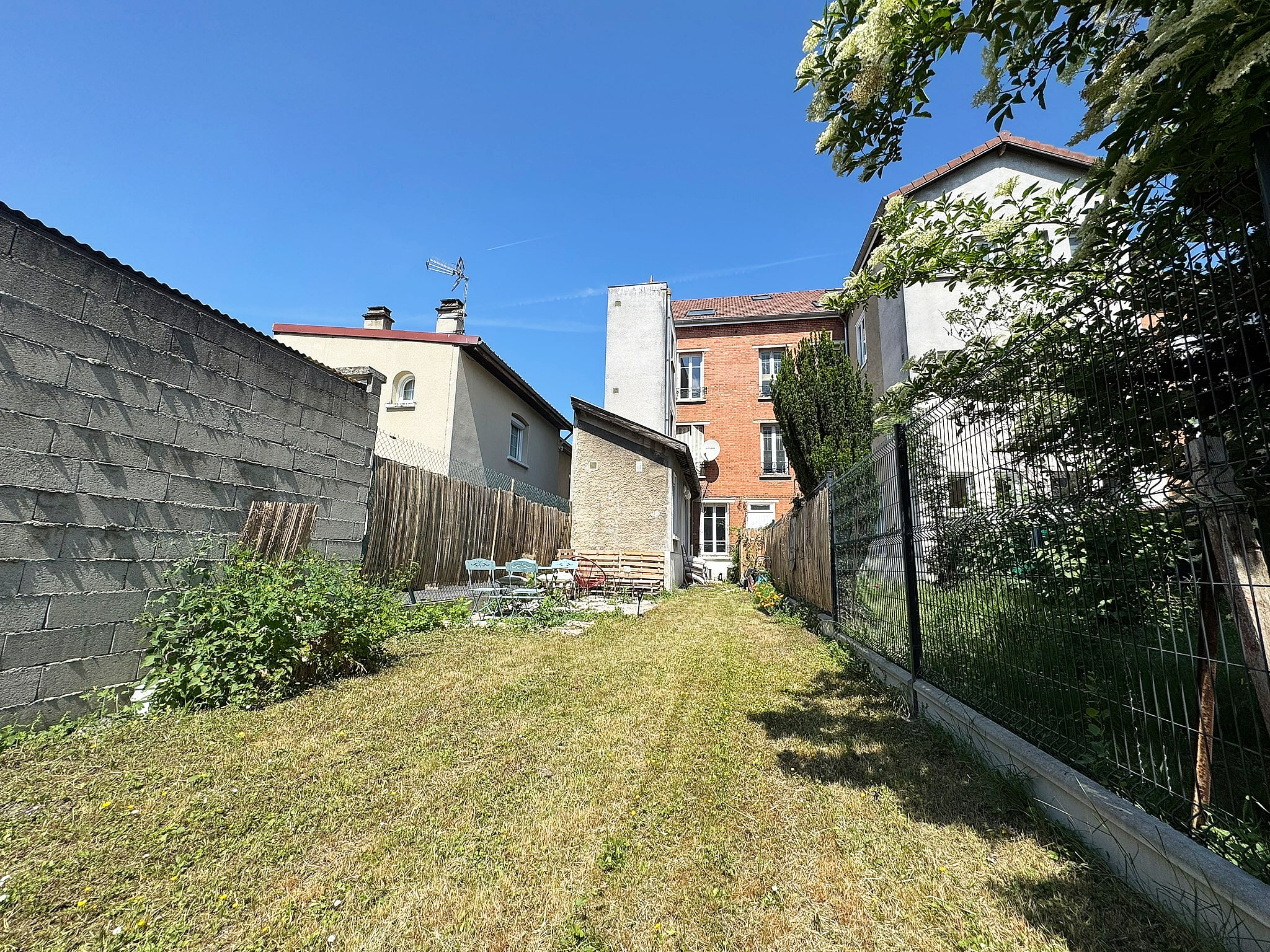 Agence immobilière de MOUSSY